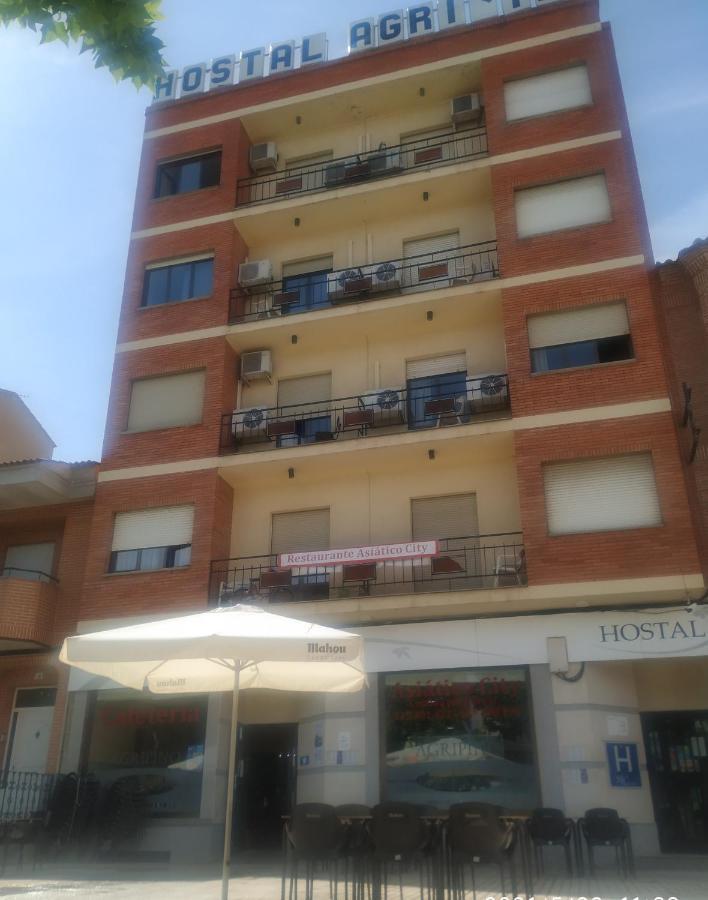 Hostal Agripino Y Restaurante Asiatico Mora 외부 사진