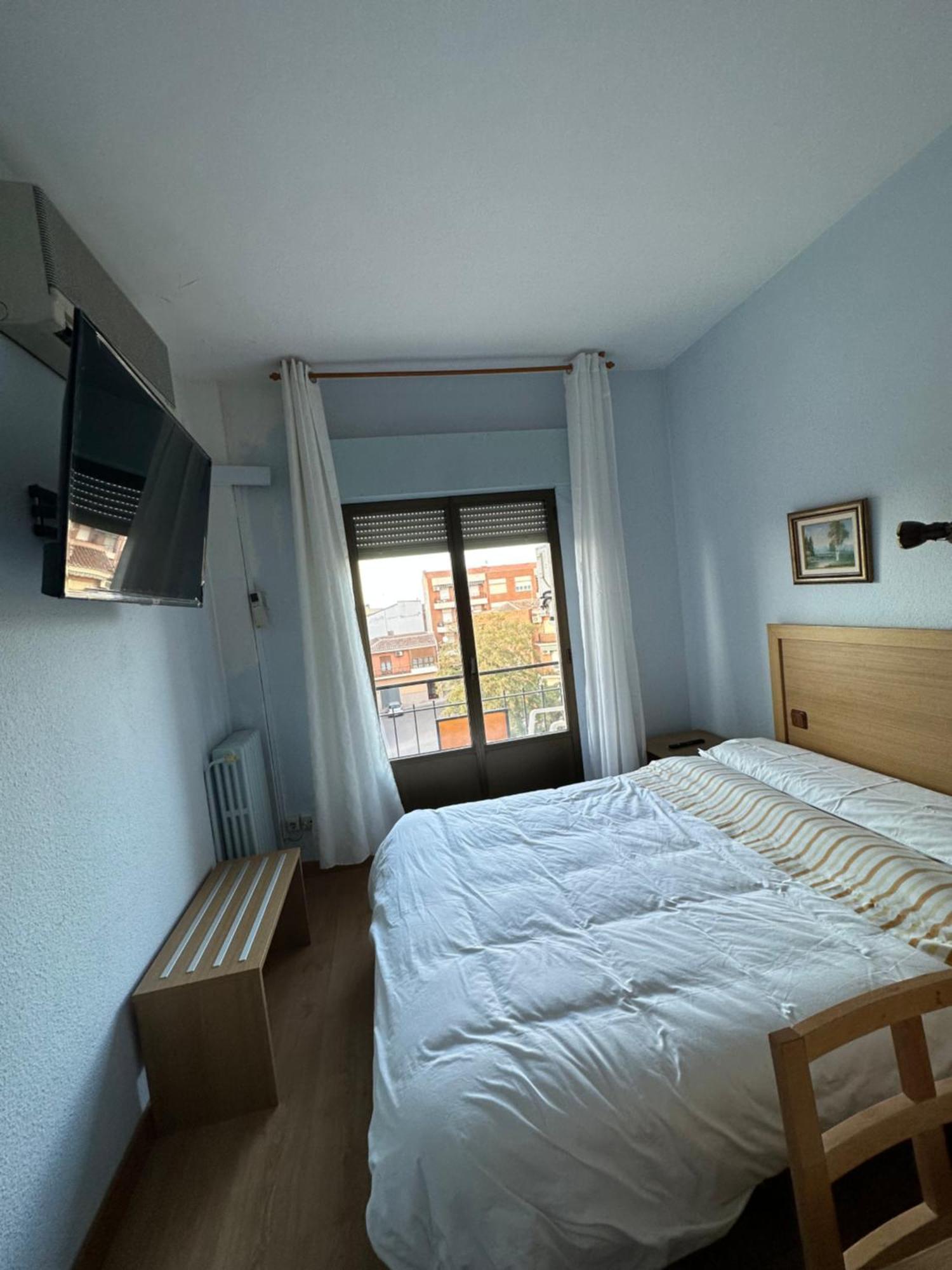 Hostal Agripino Y Restaurante Asiatico Mora 외부 사진