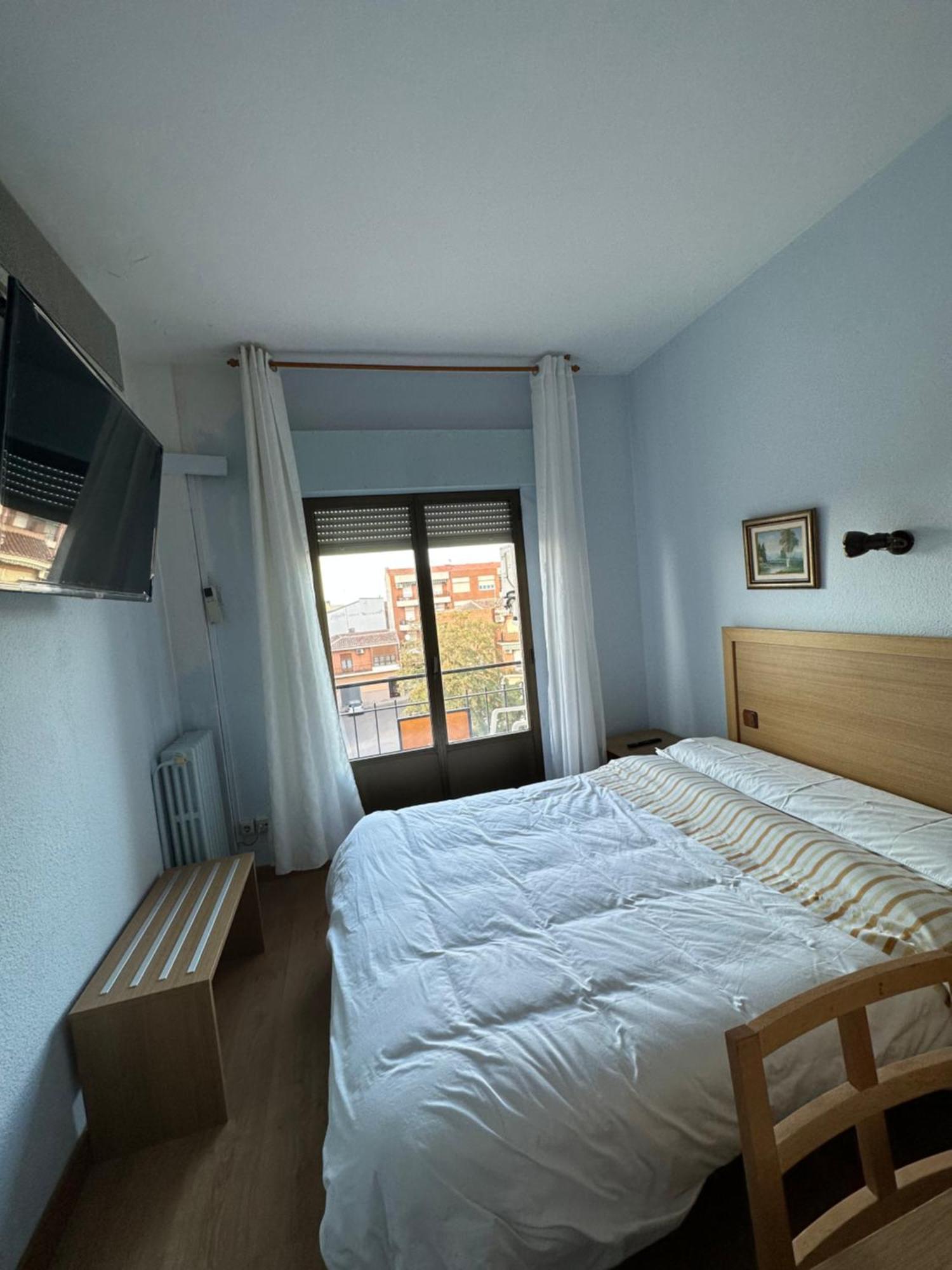 Hostal Agripino Y Restaurante Asiatico Mora 외부 사진